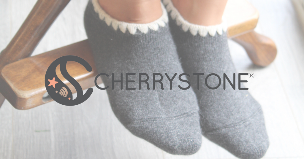Handcrafted Wool Slipper Socks With Grips Medium – CHERRYSTONEstyle
