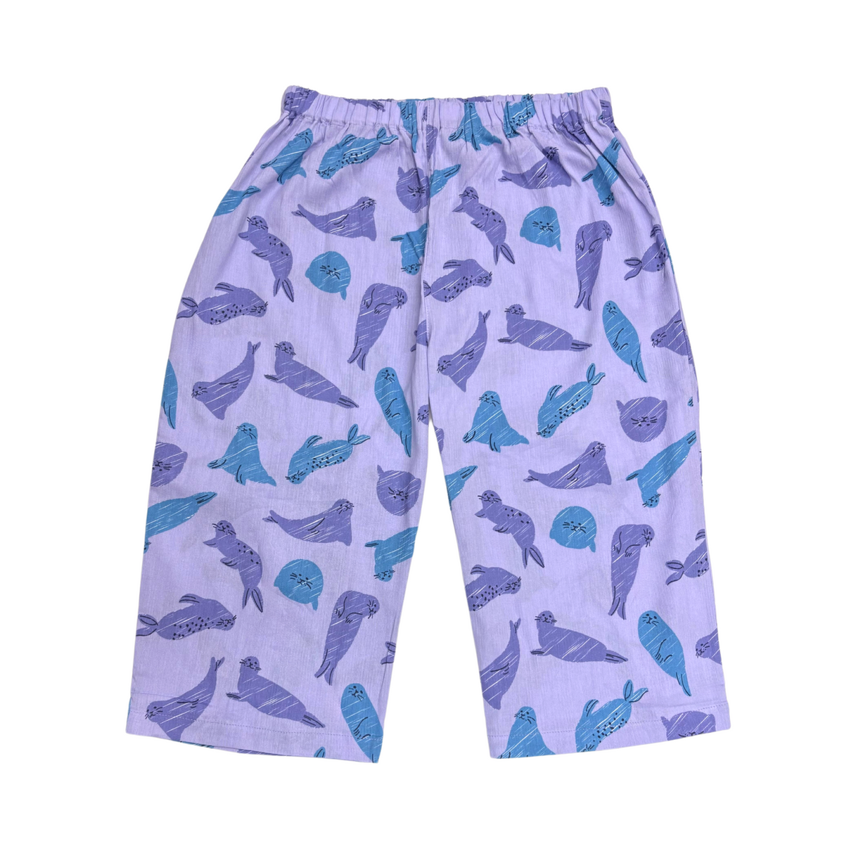 Our Cool, Stretchy, Comfy Lounge Pants made from 100% cotton. Crafted with traditional Japanese woven fabric, they’re cool, breathable, and sweat-absorbing, with a dry-touch texture that keeps them from sticking to the skin. Includes pockets on the back. Travel-friendly, folds compactly.
CHERRYSTONEstyle