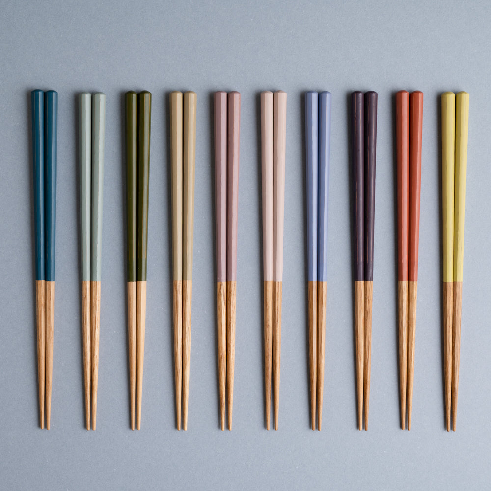 Hashikura Season 01 | Kazeiro (Light Pink) with Chopstick Holder - CHERRYSTONE