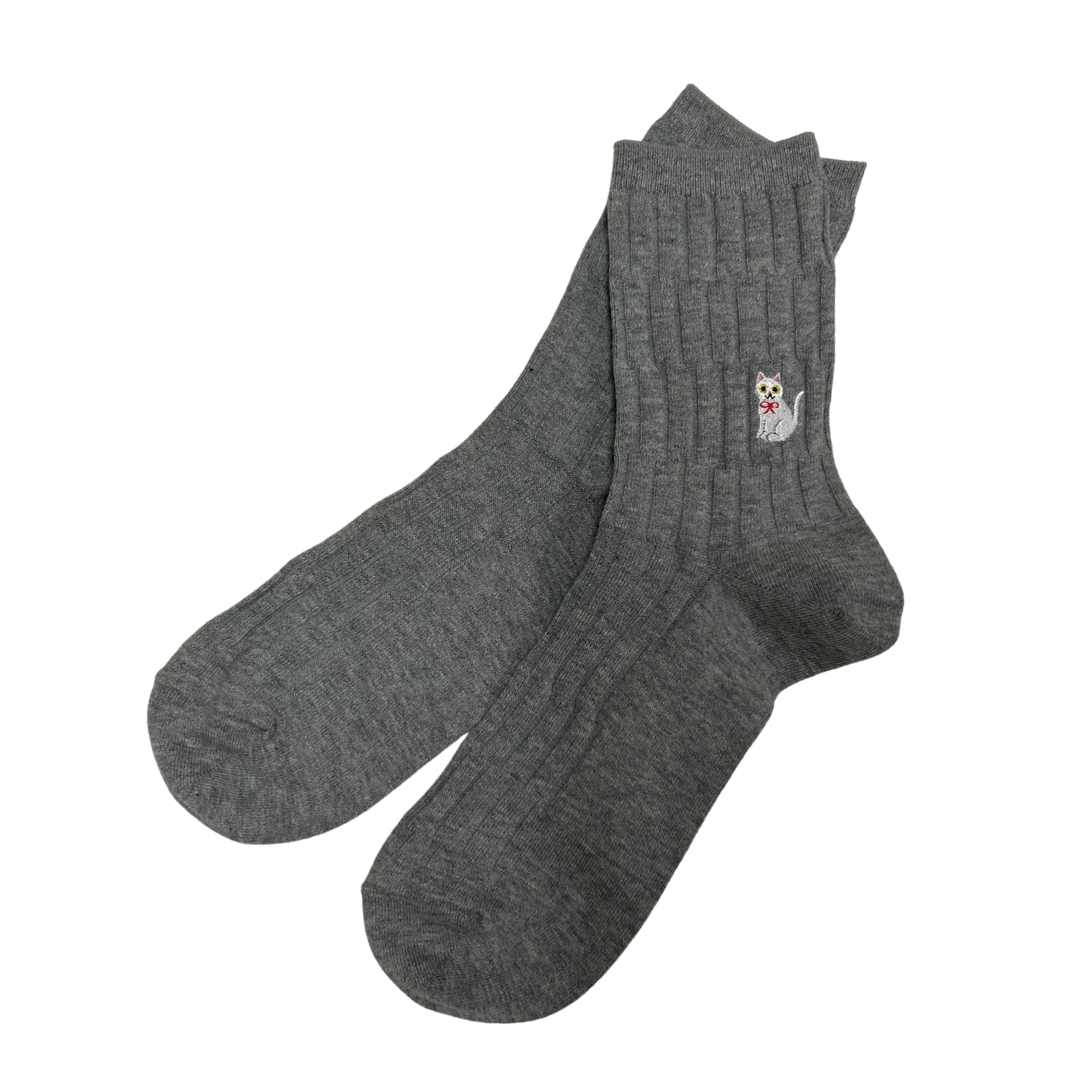 Cotton Animal Ribbed Everyday Crew Socks | Size Medium | Red, Gray or Navy with Cat - CHERRYSTONEstyle
