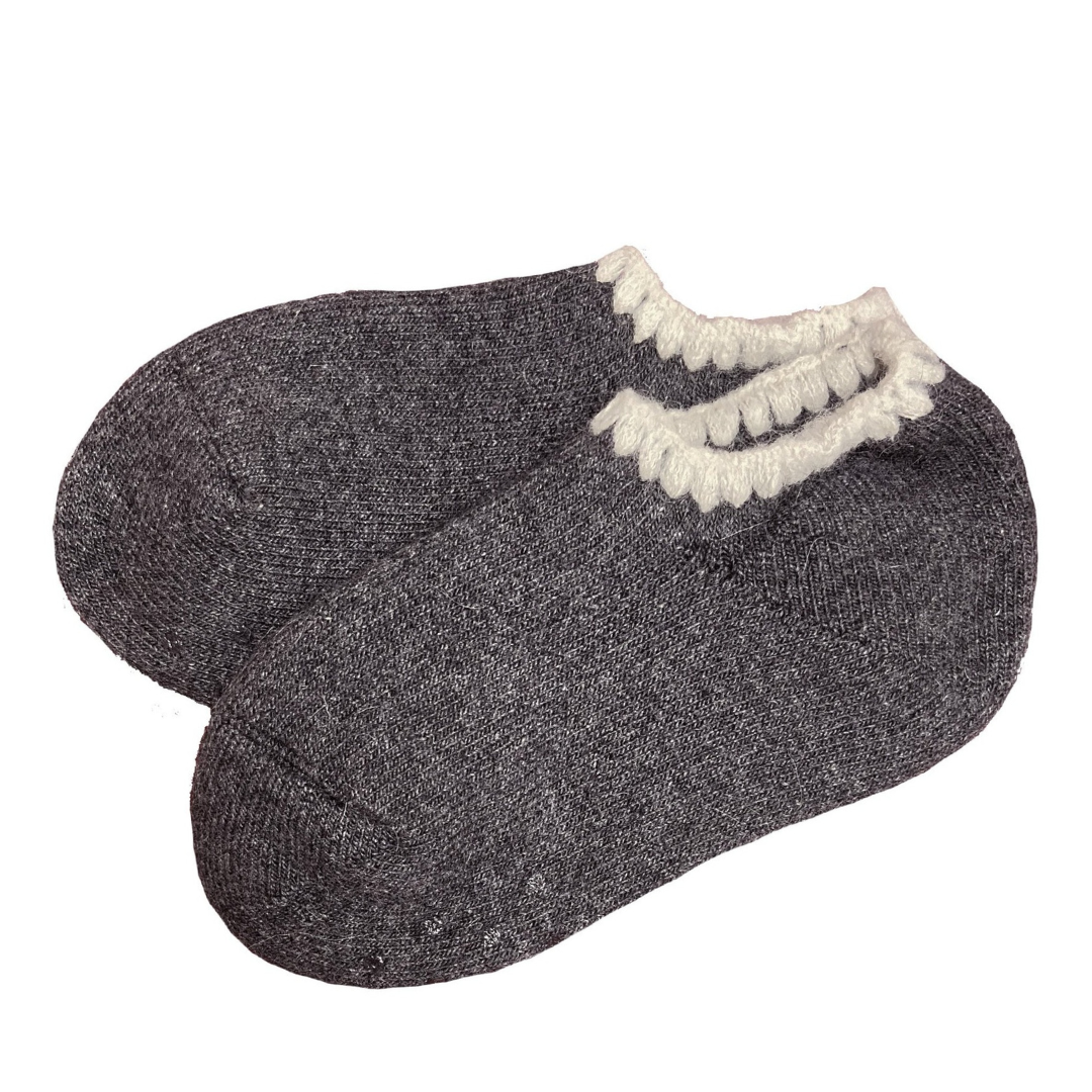 Angora Soft Slipper Socks With Grips - CHERRYSTONEstyle