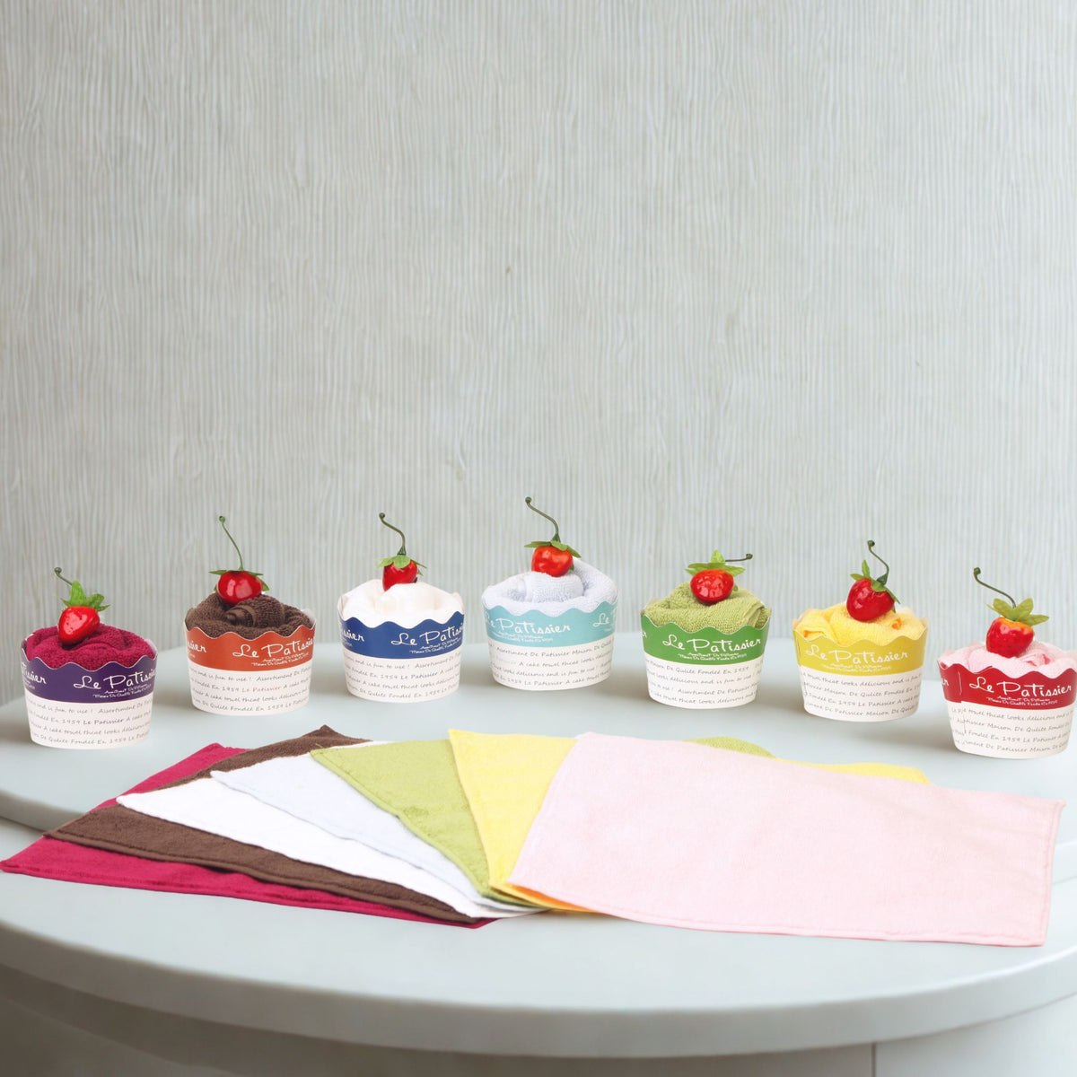 100% Cotton Cupcake Hand Towel.