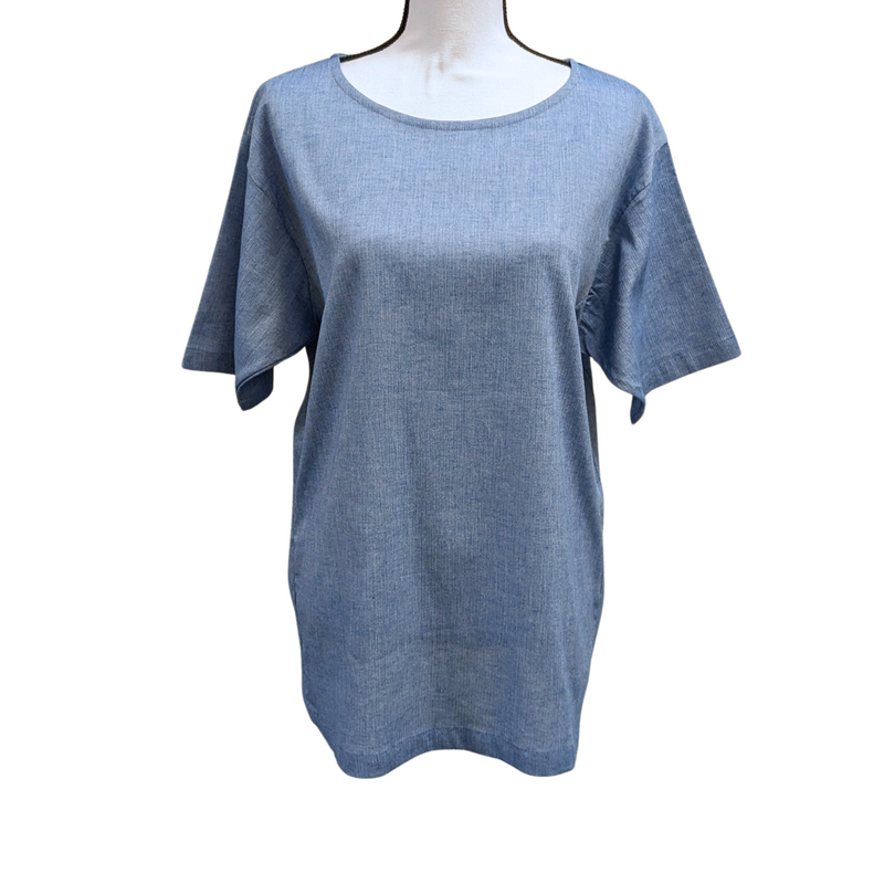 Our Cool, Stretchy, Comfy Lounge T-shirt crafted from 100% cotton inspired by Japanese textiles. Breathable and moisture-wicking, it feels dry on the skin, perfect for humid climates. A three-dimensional cut and A-line design allow easy movement and a loose, comfy fit for restful sleep. The unique weaving technique enhances elasticity naturally, adjusting to body temperature for ultimate comfort. Lightweight and compact, perfect for lounging, travel, and pairing with lounge pants.
CHERRYSTONEstyle