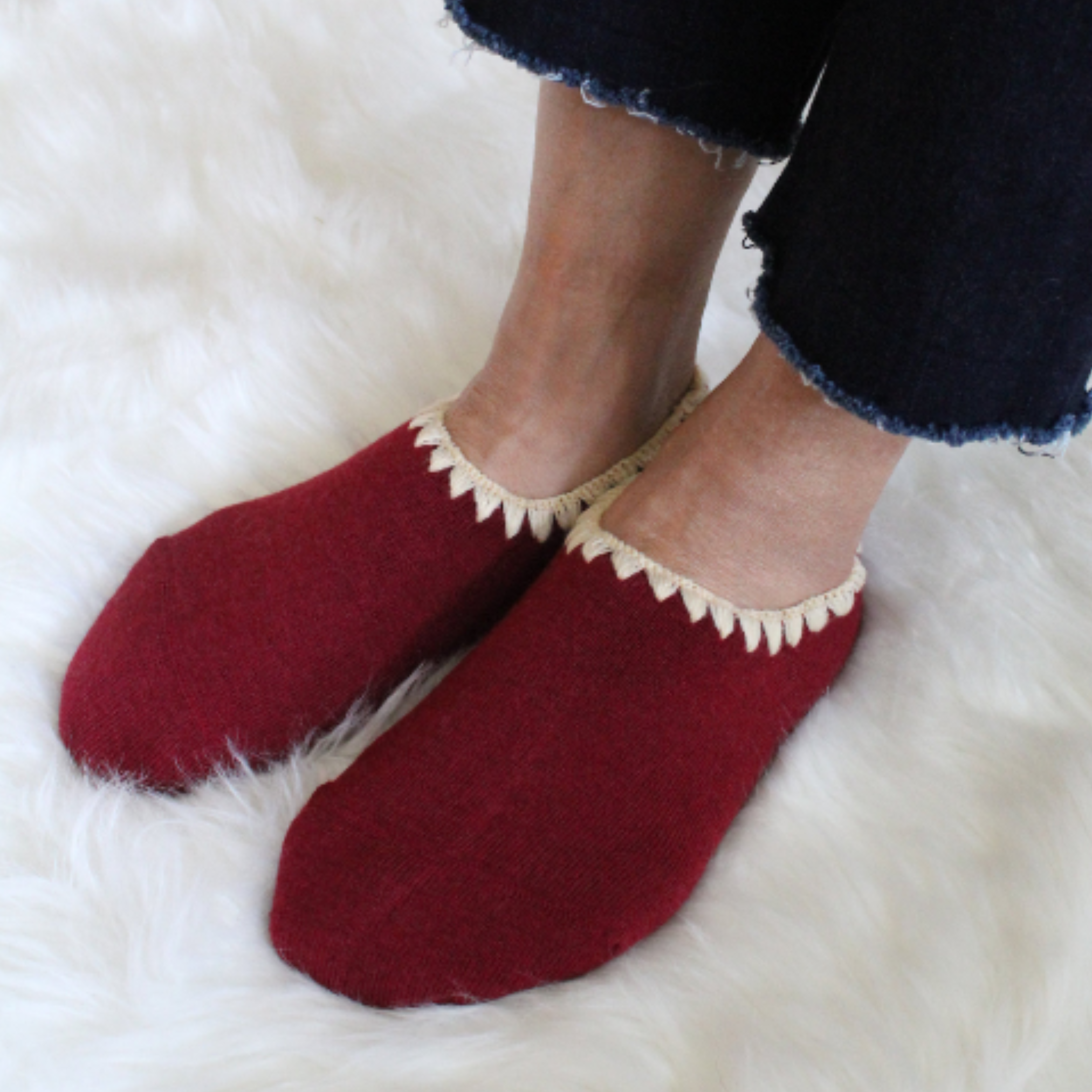 Handcrafted Wool Slipper Socks | Classic Color | Grips