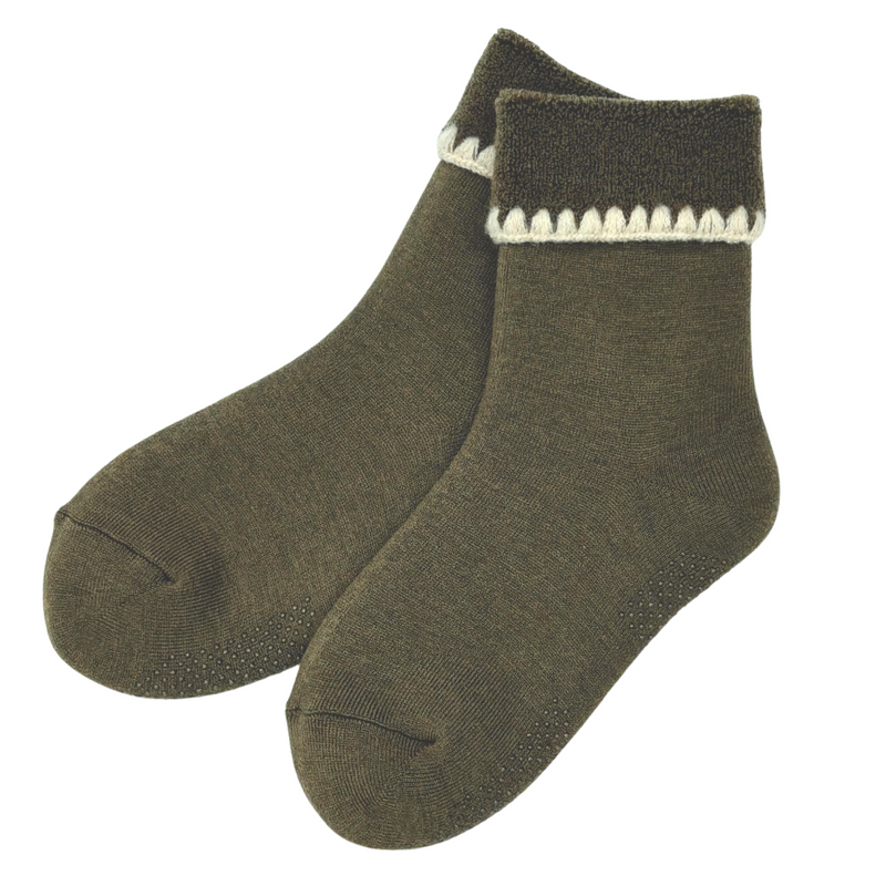 Slipper Cuff Socks With Grips, warm & cozy, luxurious merino wool, perfect gifts and great companions for travels, Handmade, CHERRYSTONEstyle