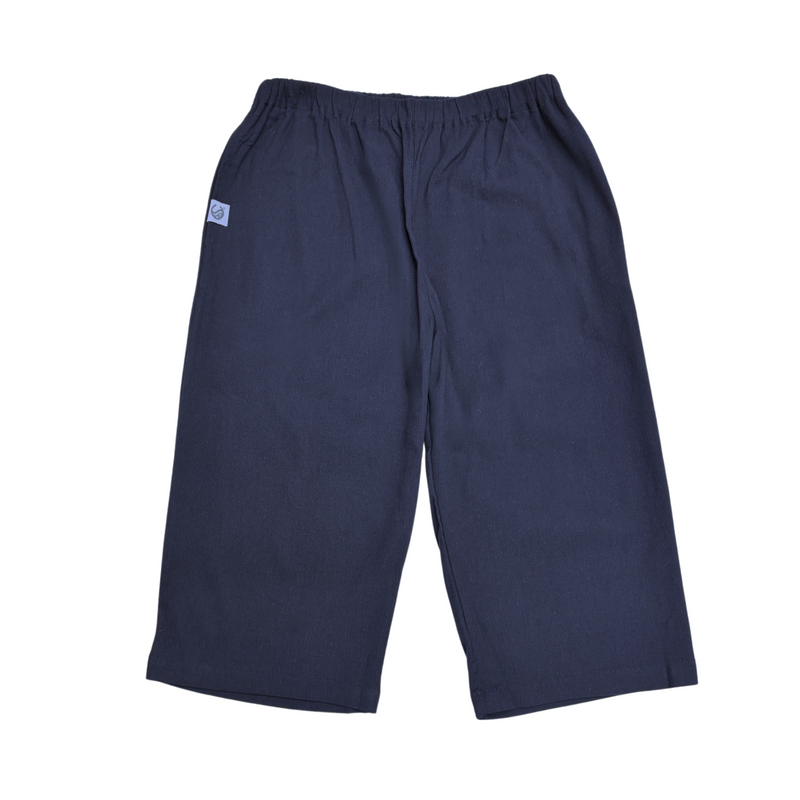 Our Cool, Stretchy, Comfy Lounge Pants made from 100% cotton. Crafted with traditional Japanese woven fabric, they’re cool, breathable, and sweat-absorbing, with a dry-touch texture that keeps them from sticking to the skin. Includes pockets on both sides. Travel-friendly, folds compactly.
CHERRYSTONEstyle