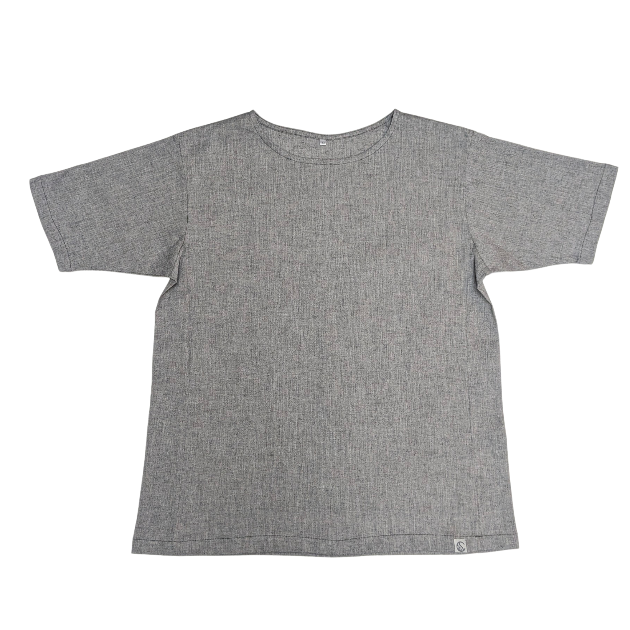 Our Cool, Stretchy, Comfy Lounge T-shirt crafted from 100% cotton inspired by Japanese textiles. Breathable and moisture-wicking, it feels dry on the skin, perfect for humid climates. A three-dimensional cut and A-line design allow easy movement and a loose, comfy fit for restful sleep. The unique weaving technique enhances elasticity naturally, adjusting to body temperature for ultimate comfort. Lightweight and compact, perfect for lounging, travel, and pairing with lounge pants.
CHERRYSTONEstyle