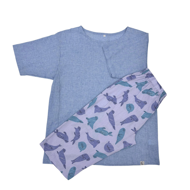 Our Cool, Stretchy, Comfy Lounge T-shirt and Pants Set made from 100% cotton with Japanese-inspired woven fabric. Breathable, sweat-absorbing with a dry-touch texture. Pants have pockets and adjustable waist, T-shirt is moisture-wicking with an A-line cut for easy movement. Travel-friendly, lightweight, and compact—perfect for home relaxation and travel-friendly. 
CHERRYSTONEstyle