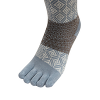 Cotton Blend 3D 5-Toe Socks Japanese Checkered Pattern Medium - Ultimate Comfort and Support, Improved Posture and Balance, Superior Warmth and Moisture Absorption, Unique Japanese Traditional Pattern, CHERRYSTONEstyle