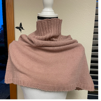 Versatile Wool Neck Warmer - CHERRYSTONEstyle