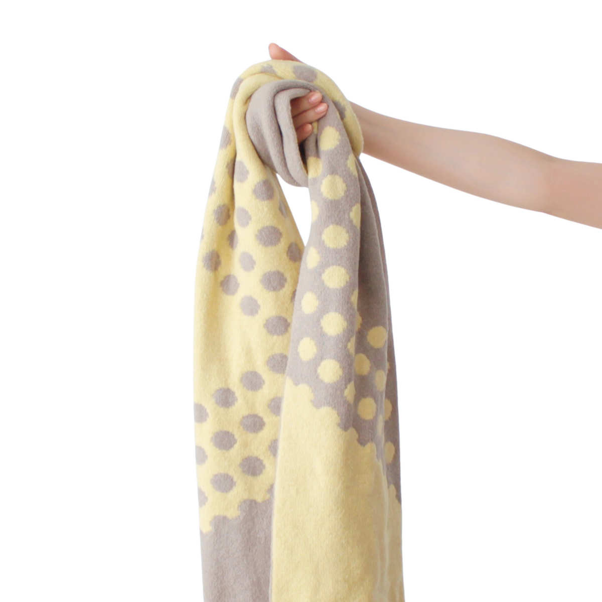 Thermal Self-Heating Reversible Dots Scarf - CHERRYSTONEstyle