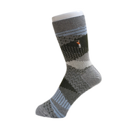 Organic Cotton Blend Everyday Crew Socks | Large | Golf embroidery | Designed for comfort and breathability. Made from a soft organic cotton blend with a casual style in basic colors, perfect for all- day wear.
CHERRYSTONEstyle