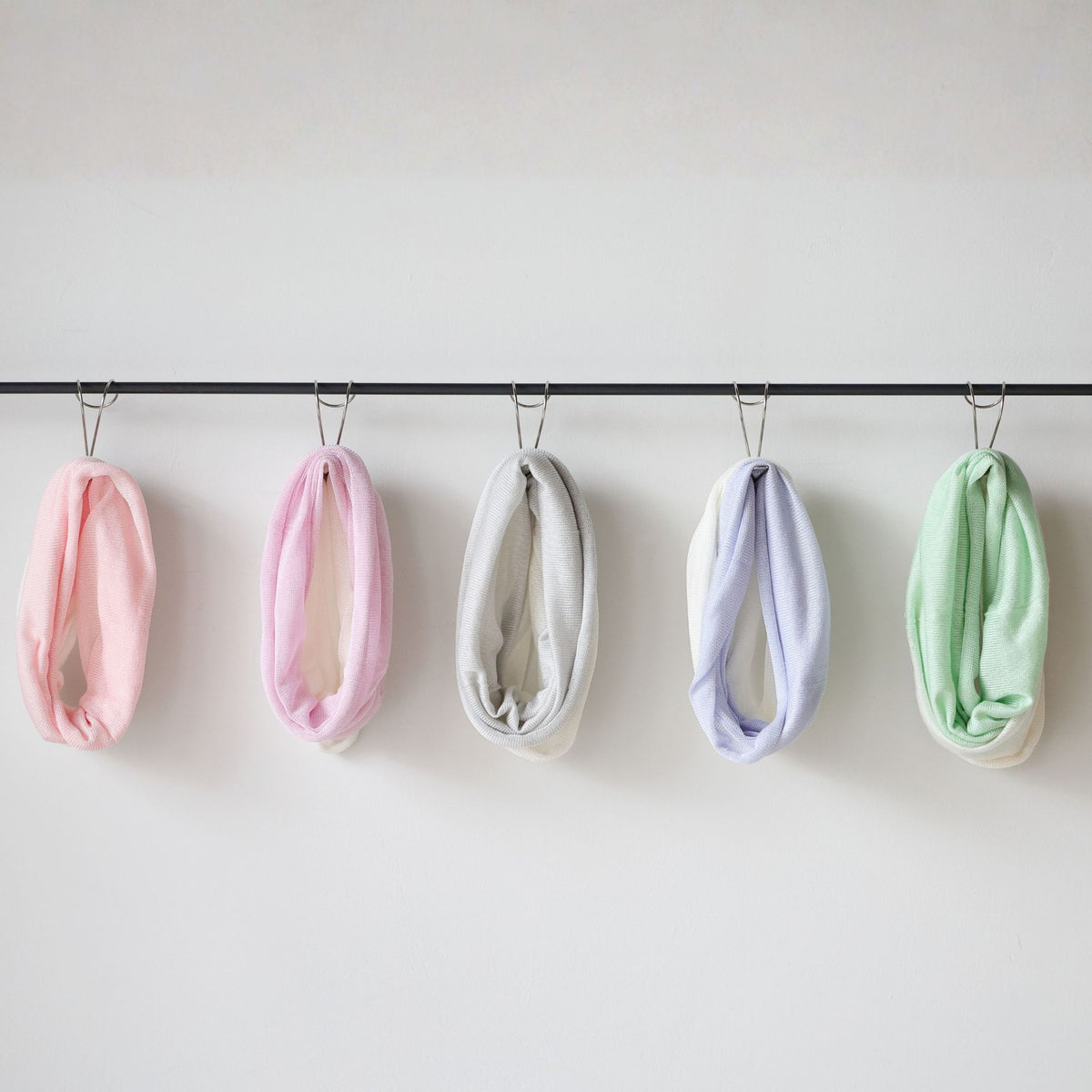 100% Silk Comfort Neck Warmer Light Pink