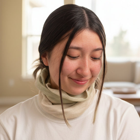 Luxurious 100% Silk Gradient Neck Warmer | Versatile & Lightweight - CHERRYSTONE