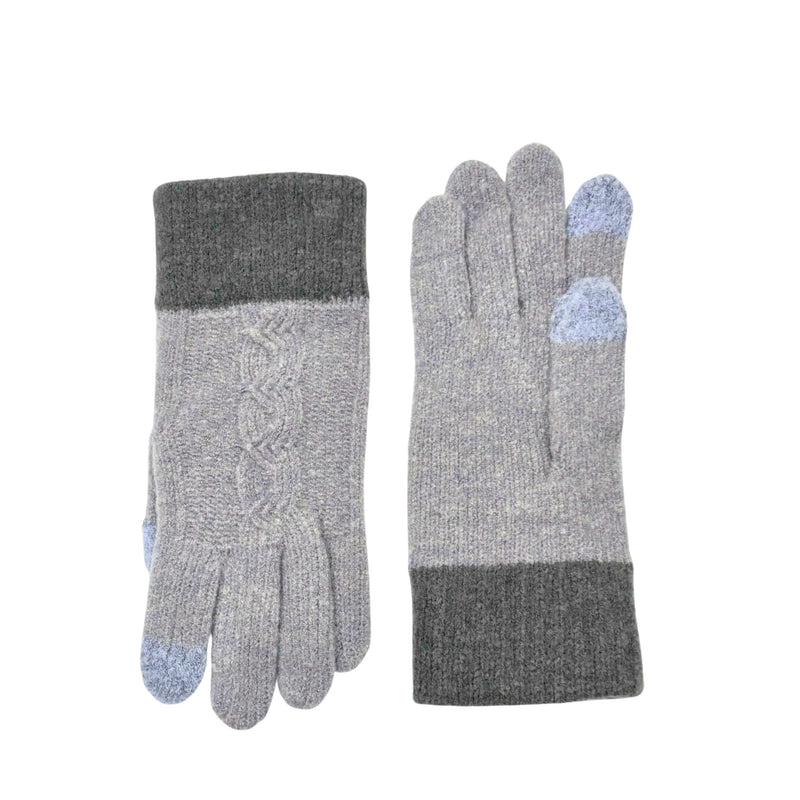 Thermal self-heating gloves made with soft Shu-Cream yarn and touchscreen-friendly fingertips.
