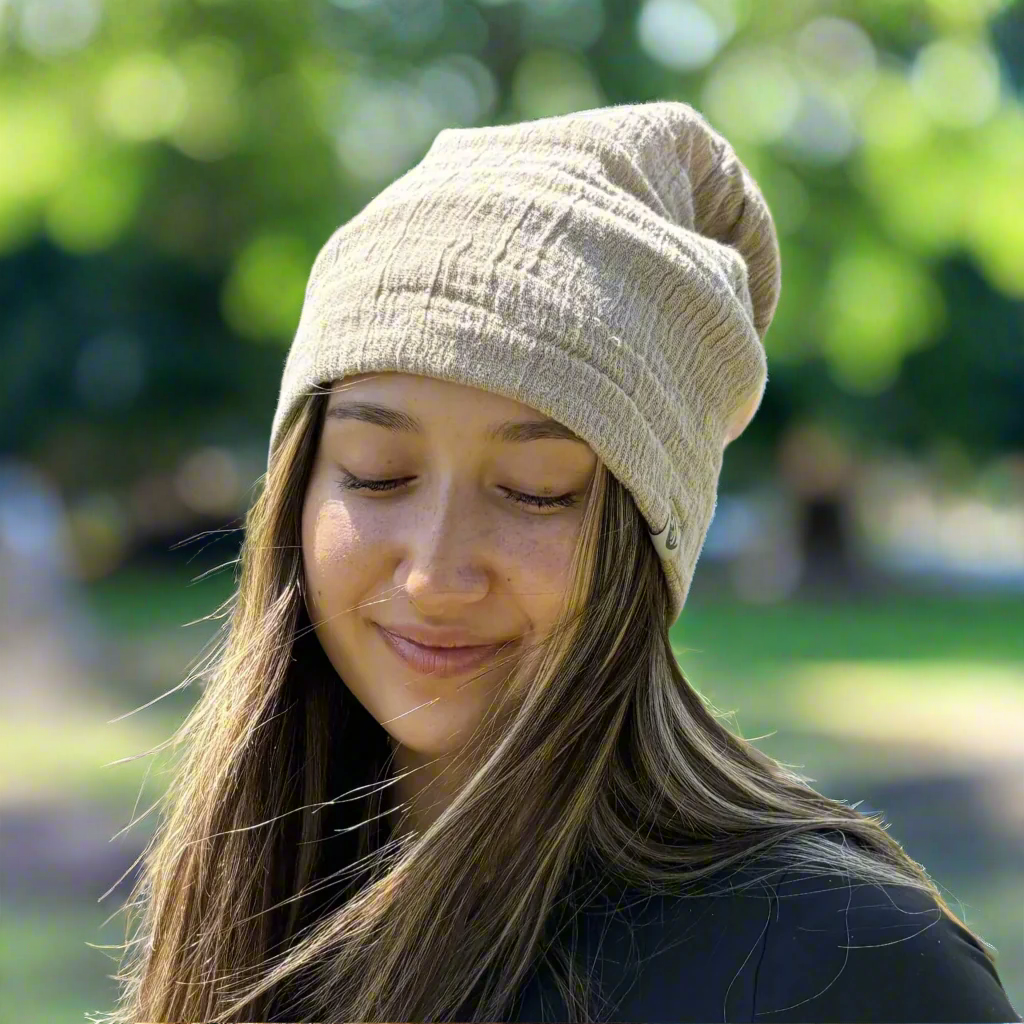 3-Way Versatile Cotton Beanie. Made from 100% breathable cotton gauze, featuring a soft and lightweight design. This beanie can be transformed into a neck warmer, face mask, turban, or headband.
CHERRYSTONEstyle