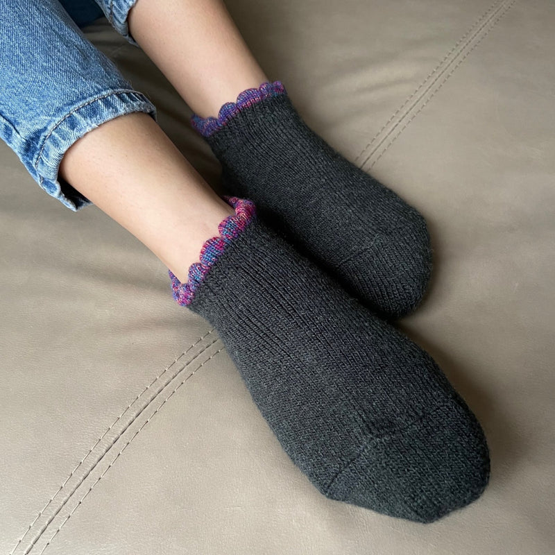 CHERRYSTONE® Thermal Wool Blend Slipper Socks with Grips | Size Medium | Charcoal with  Mixed Color Picot Trim - CHERRYSTONEstyle