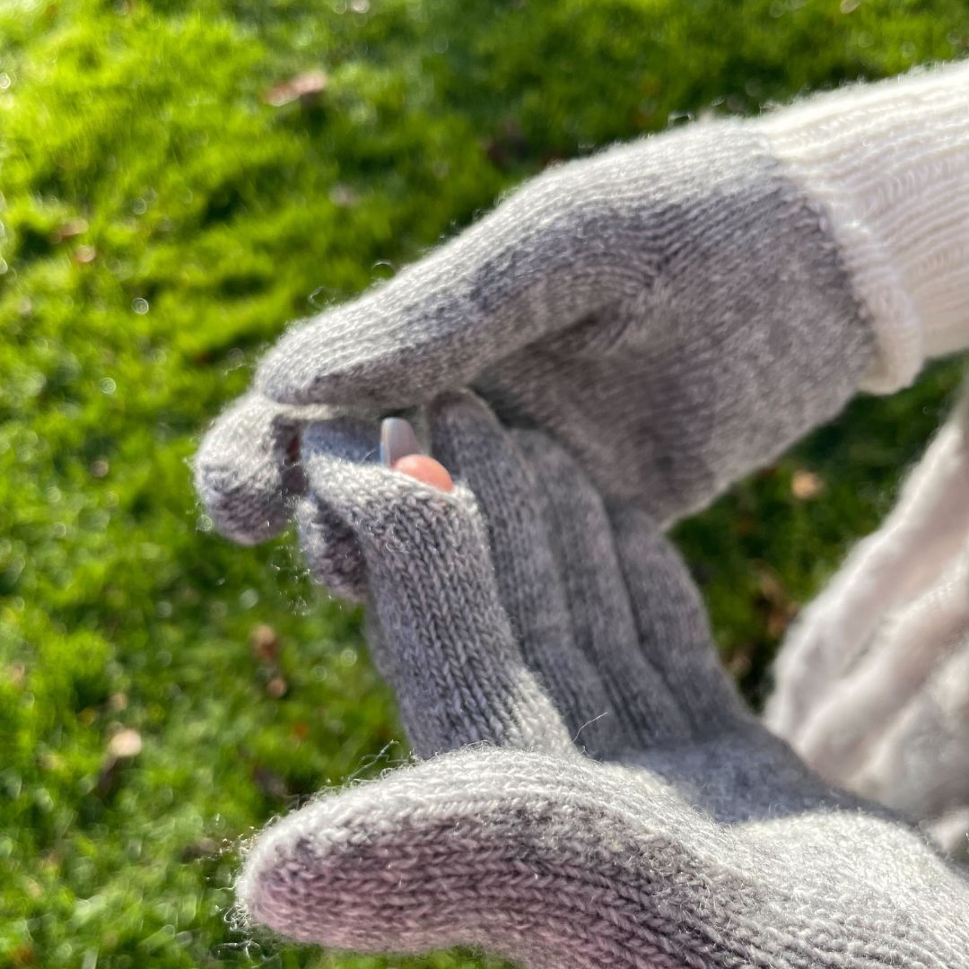 Brands We 🧡| Recycled Wool Fiber Blend Gloves | Size M | 2 Colors - CHERRYSTONEstyle