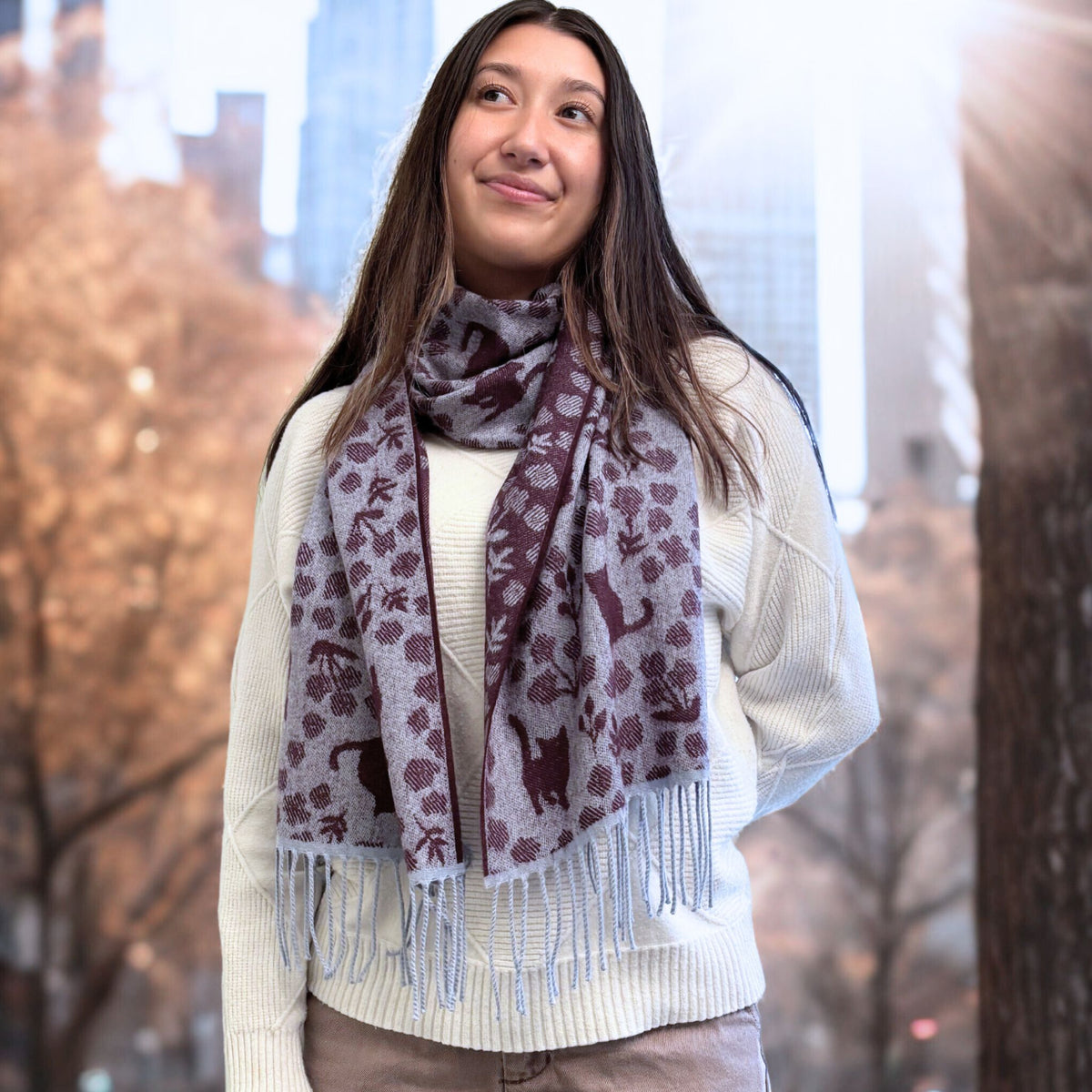 Scarf with cats and flower pattern