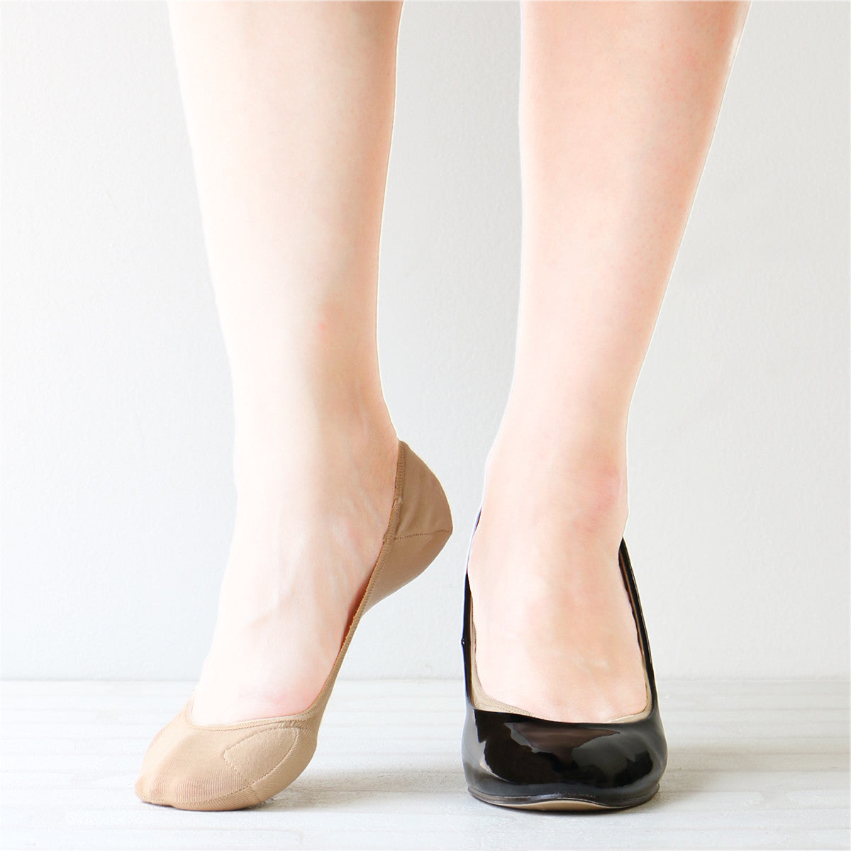 Cushioned Hallux Valgus Comfort Pad No Show Socks  | Beige or Black - CHERRYSTONEstyle