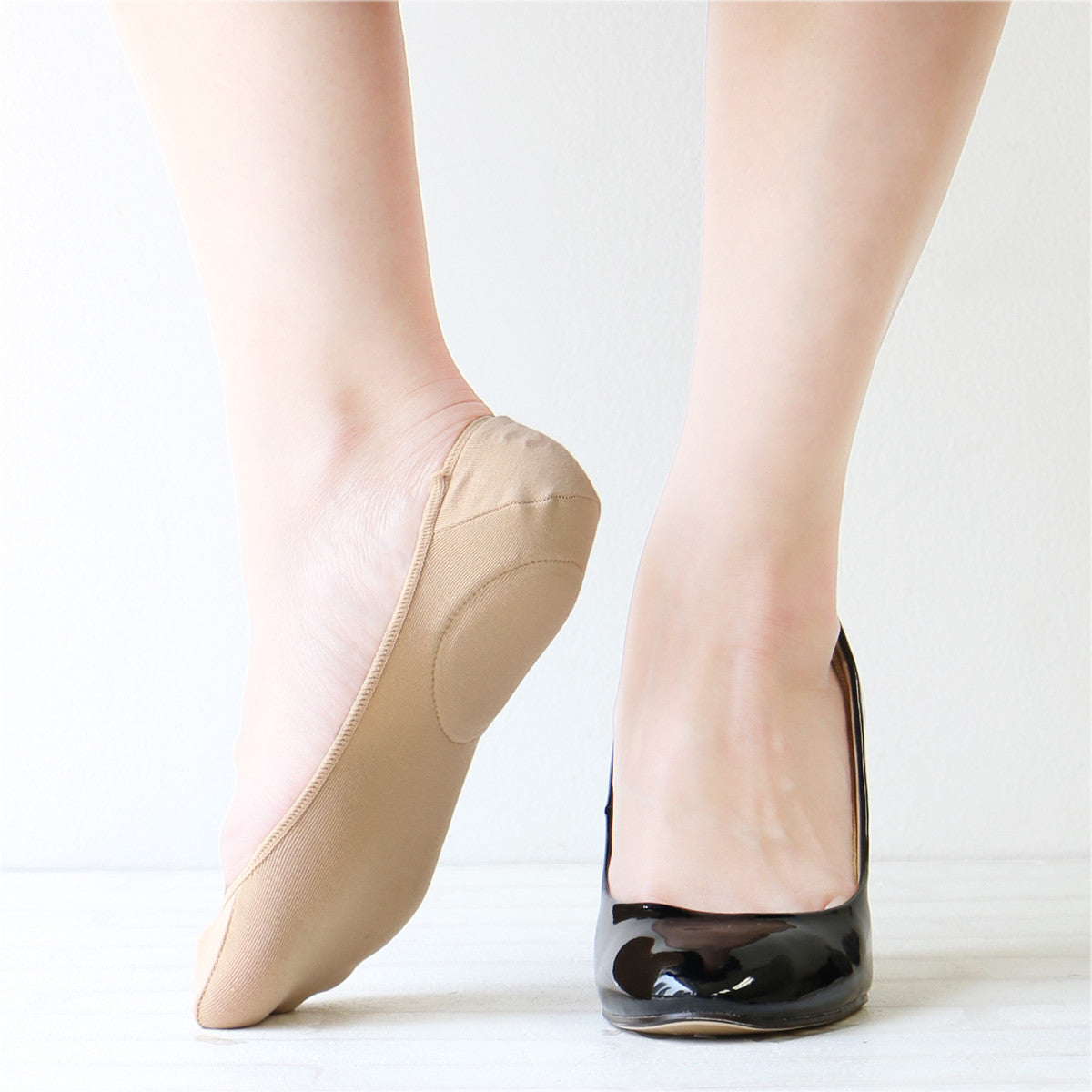 Cushioned Heel Support Pad No Show Socks  | Beige or Black - CHERRYSTONEstyle