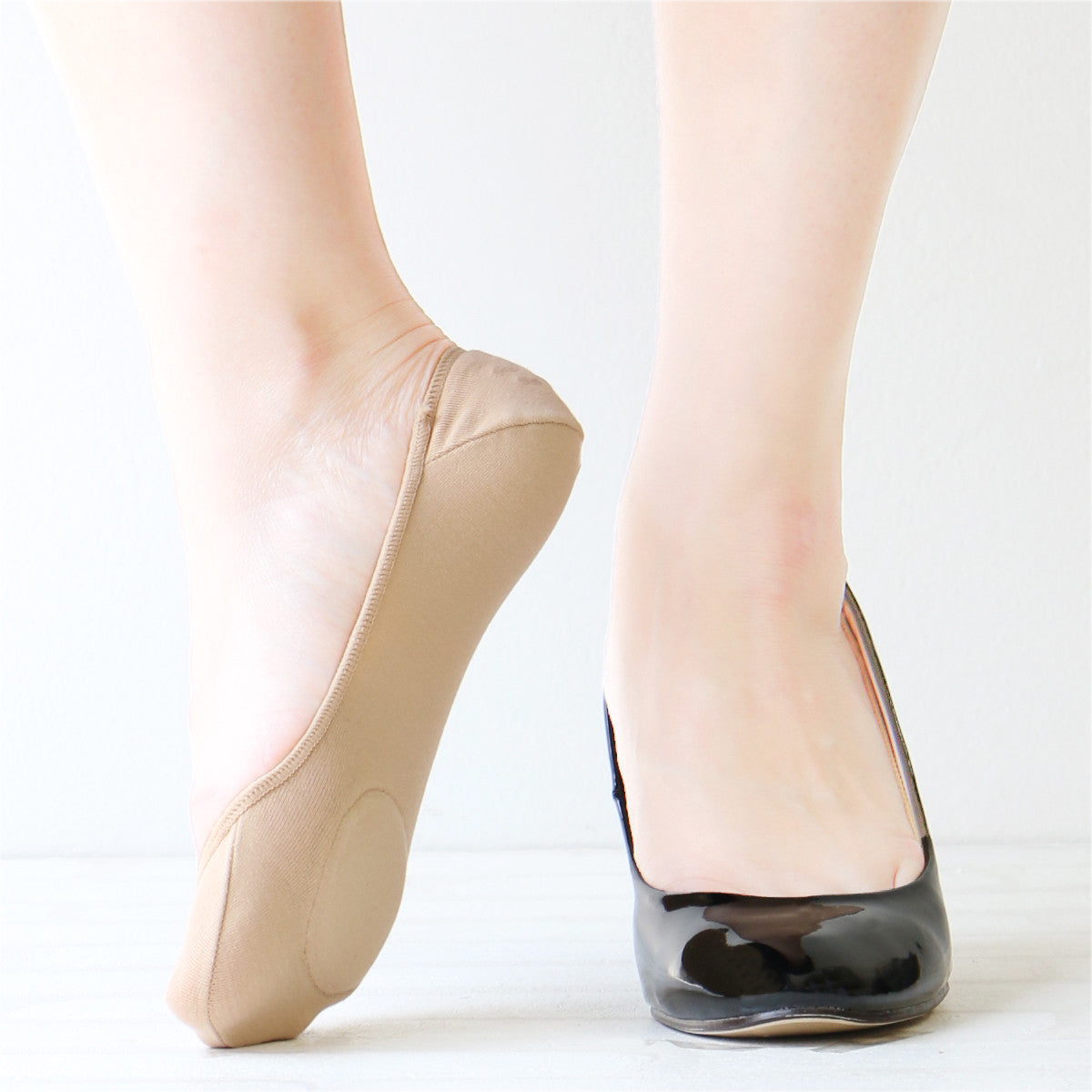 Cushioned Toe Support Pad No Show Socks | Beige or Black - CHERRYSTONEstyle