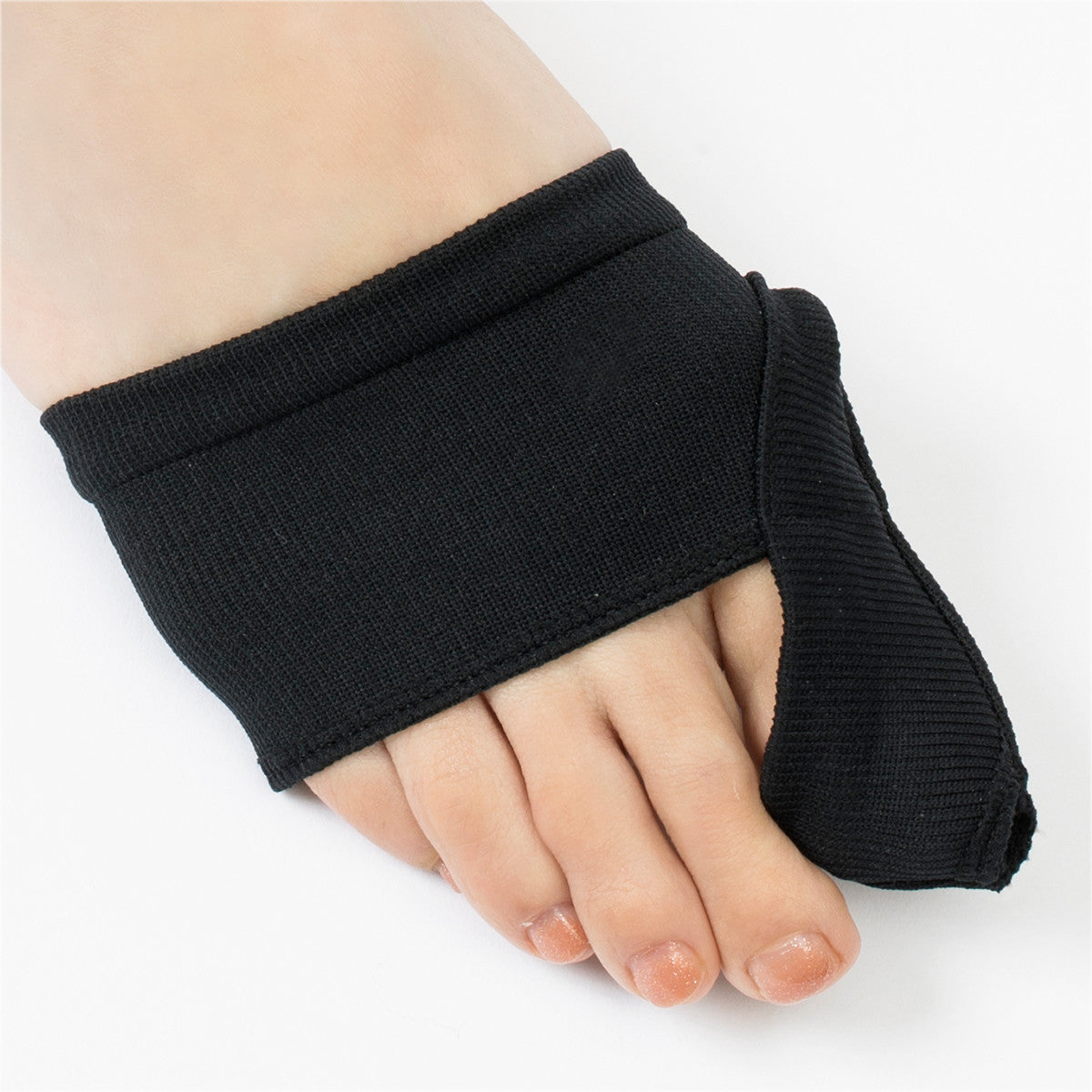 Single Bunion Support Footcare Cover | Reversible - CHERRYSTONE by MARKET TO JAPAN LLC