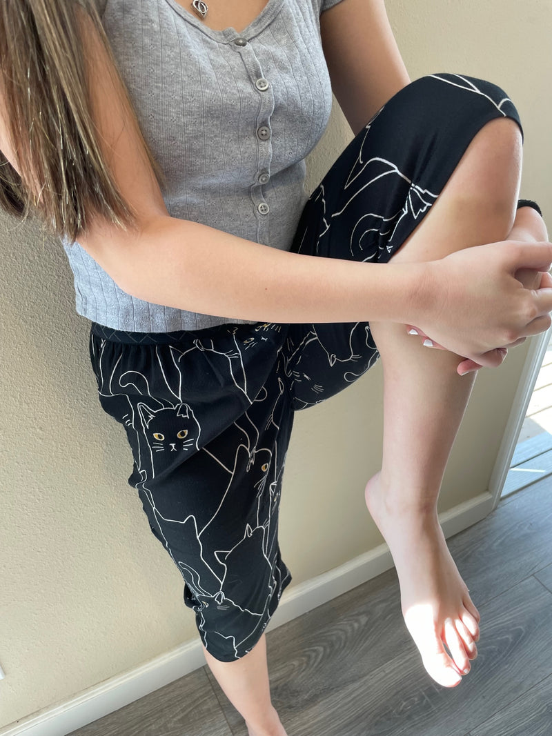 Cool Stretchy Comfy Steteco Lounge Pants in a Gift Box | Night Cat Gathering - CHERRYSTONEstyle