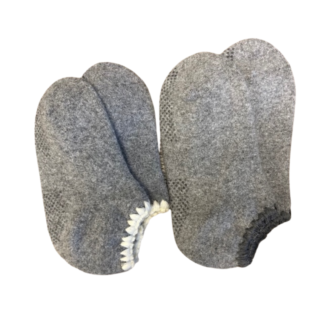 ** Matching His and Her Socks!!** CHERRYSTONE® Slipper Socks Set of 2 Pairs Couple Socks | Angora and Wool Blend with Grips | Size Medium and Large | Gray - CHERRYSTONEstyle